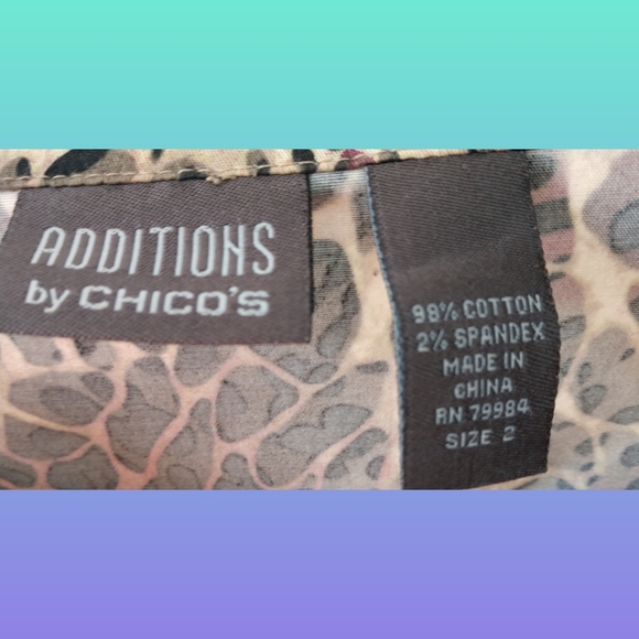 Chico's Button down 3/4 sleeve shirt Size L - Picture 3 of 3